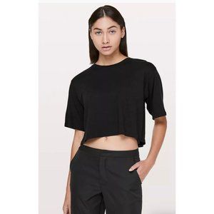 lululemon Cortes Cropped T-Shirt- Black